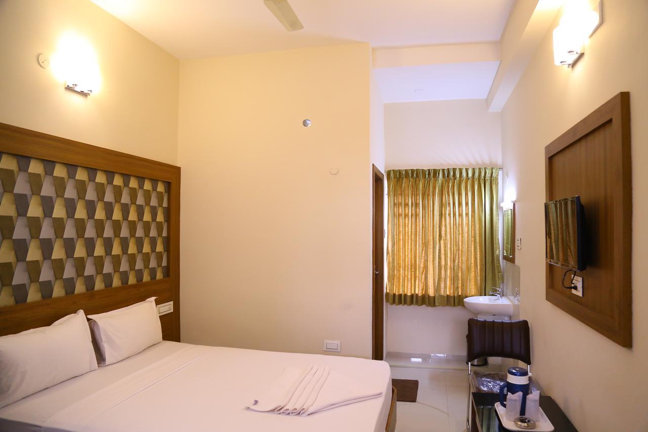 Hotel Gokulgrande Erode Exterior foto